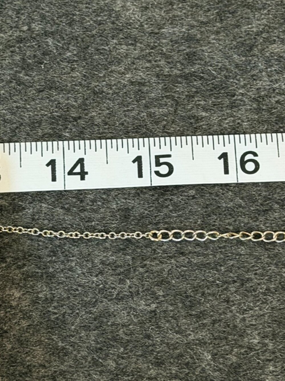 Banana Republic Gold Tone Choker Necklace - 15 Inch - Like New - Picture 5 of 5